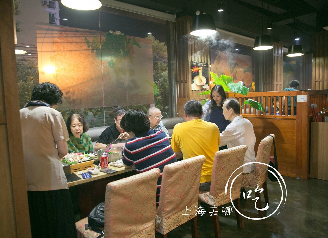 这家隐秘的韩料小店,仅靠5道菜就获得五星好评!还成了韩国人的深夜食堂!