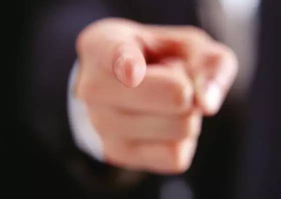 荐书｜如何用英语豪爽地K.O.掉*人贱**？《吵架英语》帮您忙！