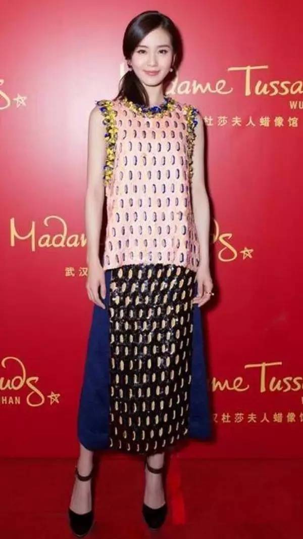 杨幂唐嫣对决,杨幂刘嘉玲撞衫