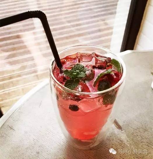 茶语絮人生丨一杯清茶一曲评弹在苏城把日子过成诗的人气茶馆√起来！