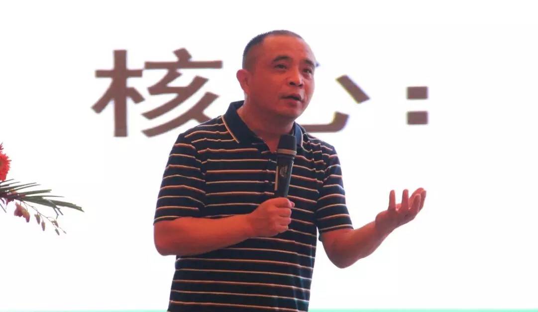 丹东论道如何给药店量身定制可持续的中医药发展模式？