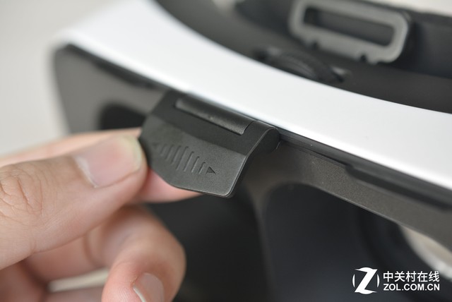 自带陀螺仪极幕VR-GLASS手机盒子评测