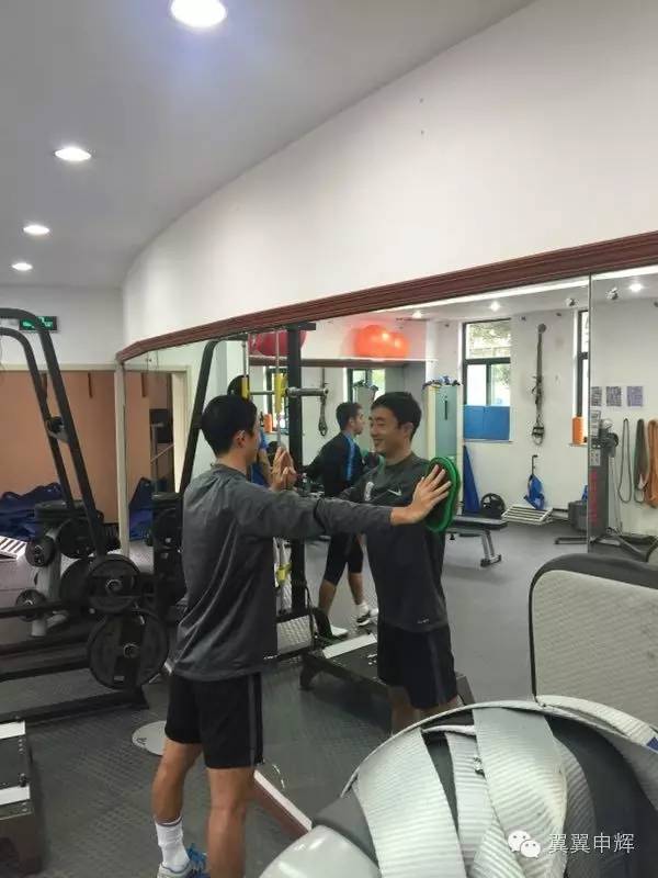 浼ゅ憳鎭㈠鍋ュ悍,浼ゅ憳搴峰璁粌