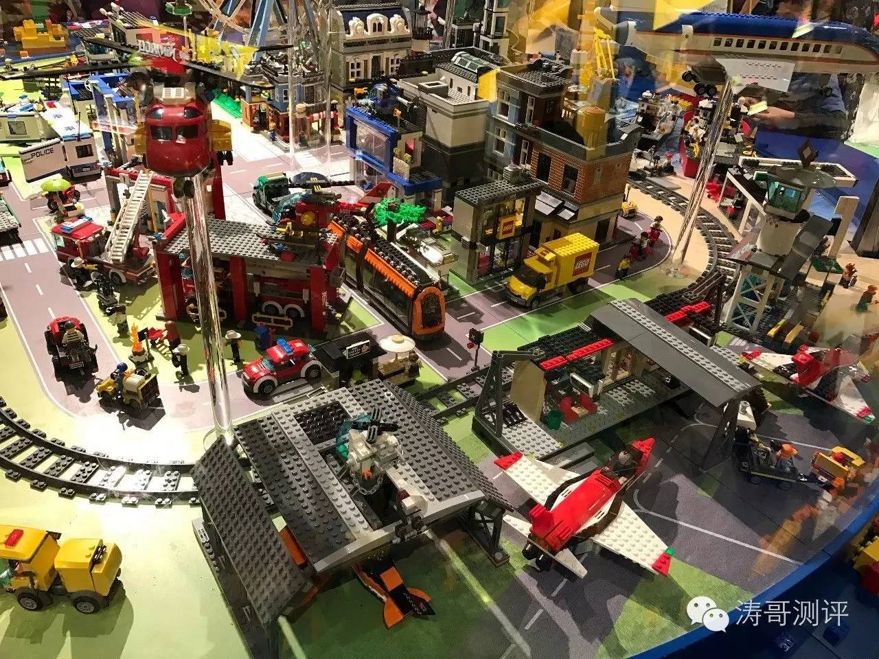 这里真是玩具的天堂啊!