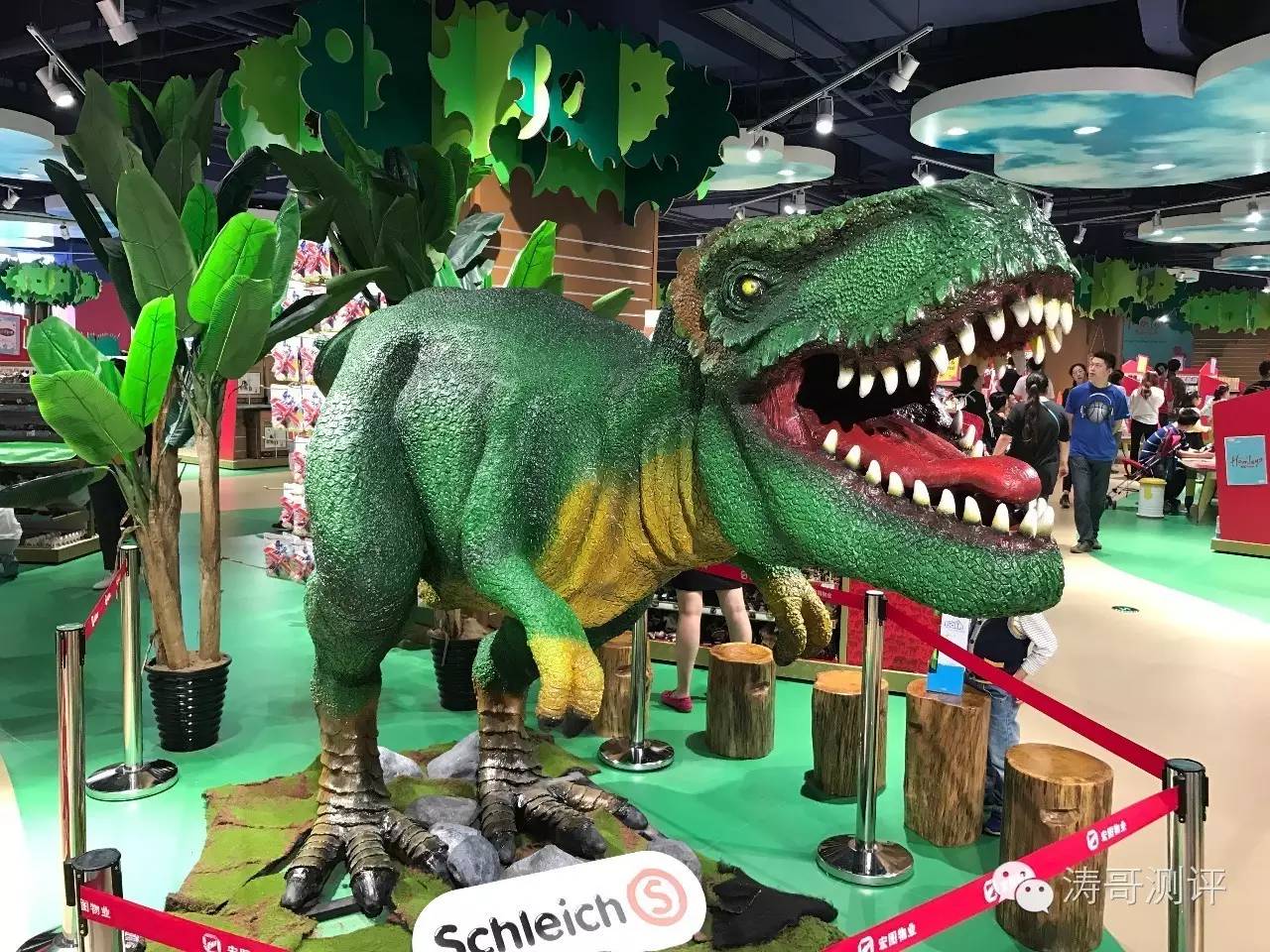 这里真是玩具的天堂啊!