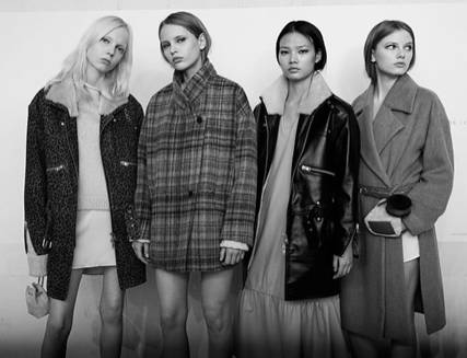 鑻卞浗鏃跺皻娼墝澶у叏,鍒濆埌鑻变鸡