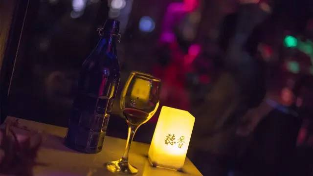 燃爆！成都首部美食VR！国庆不这样吃就亏大了！