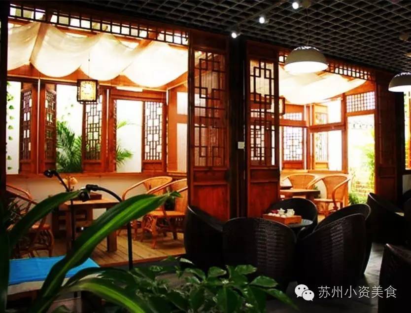 茶语絮人生丨一杯清茶一曲评弹在苏城把日子过成诗的人气茶馆√起来！