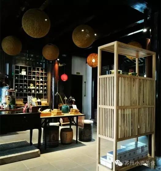 茶语絮人生丨一杯清茶一曲评弹在苏城把日子过成诗的人气茶馆√起来！