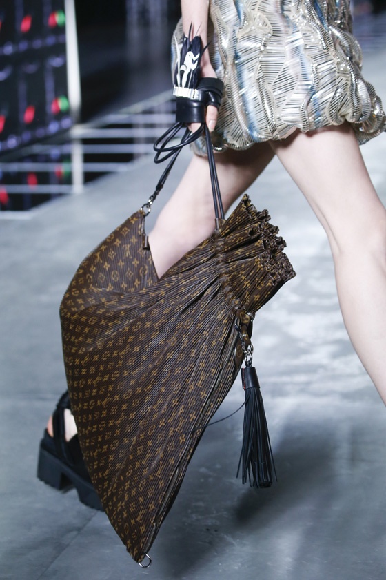 手提包包时尚潮流百搭最新款,新款手提包时髦又洋气果绿的