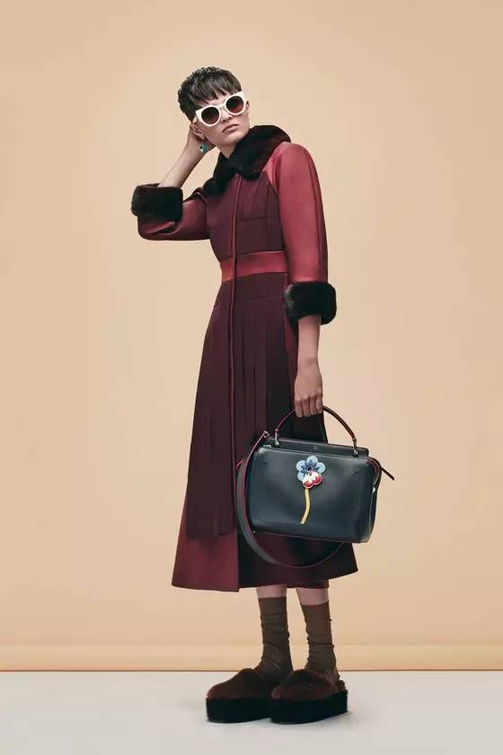 手提包包时尚潮流百搭最新款,新款手提包时髦又洋气果绿的