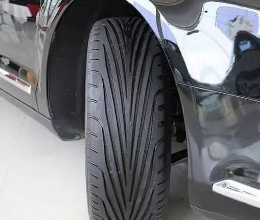 用错轮胎会很费油吗,轮胎花纹和油耗有关系吗