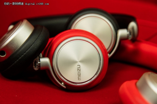 红红火火过新年魅族HD50红色版测评