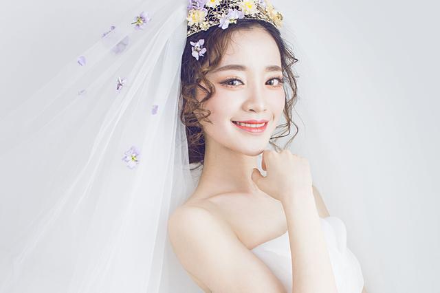 姐补妆一把好手，选半程新娘跟妆立省大洋2000！