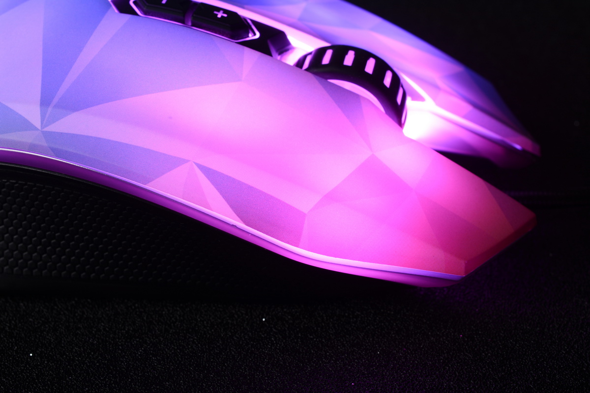 达尔优牧马人鼠标em925pro钻石版,达尔优em915kbs和em925区别