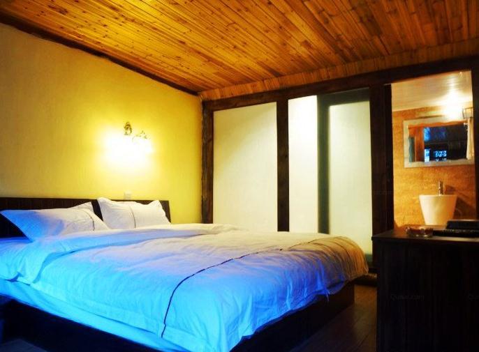 丽江束河民宿客栈出售600平,丽江古城束河客栈民宿推荐