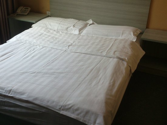 最近很火的乌鲁木齐酒店,乌鲁木齐南山民宿排行榜前十名