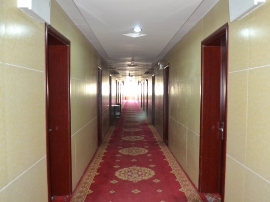 我想和你睡觉觉！乌鲁木齐yiriyou15家超值酒店推荐