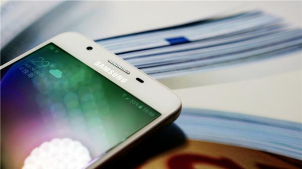 三星GalaxyOn7（2016）体验：大牌也玩高性价比了