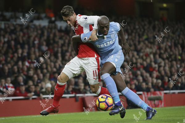 英超第15轮阿森纳对曼联录像,英超直播斯托克城vs阿森纳