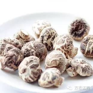 百丈龙潭指的就是江西的龙南县,福建百丈龙潭景点