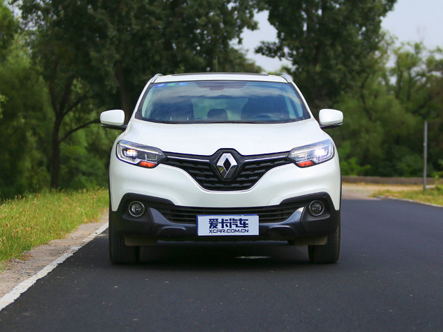 不看颜值靠性能的车,16年雷诺科雷嘉四驱评测