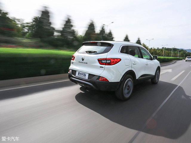 不看颜值靠性能的车,16年雷诺科雷嘉四驱评测