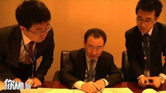 读书没用？首富王健林送“国民老公”王思聪留学读书比谁都会玩