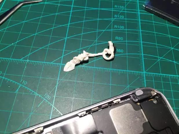 给苹果6s换4000毫安电池,iphone6plus更换电池