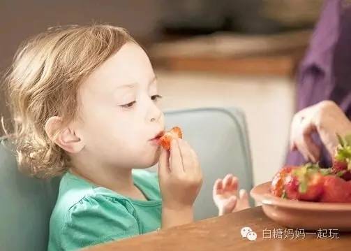 外出旅游宝宝吃什么 (3岁宝宝外出旅游怎么吃)