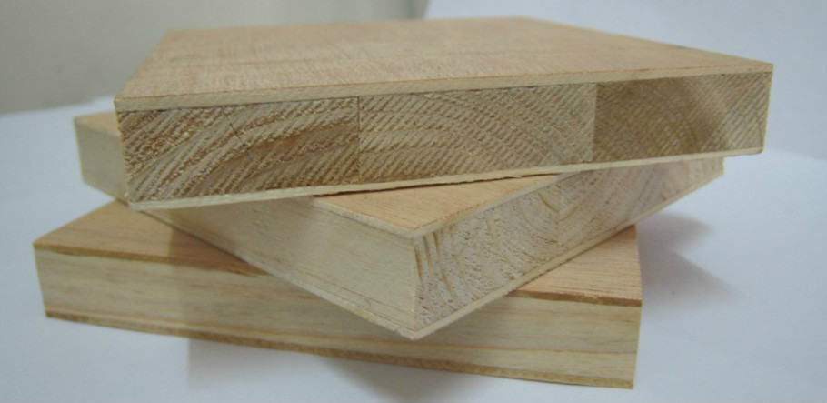 多层实木和大芯板做衣柜哪种好,做衣柜用颗粒板好还是大芯板好