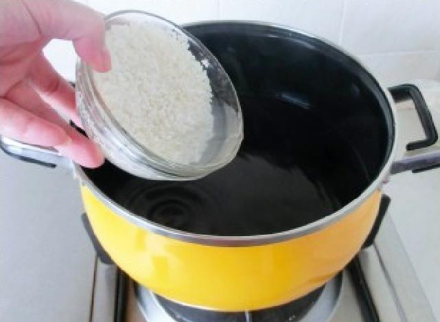 推荐2道好喝又营养的减肥粥,清淡美颜美白粥