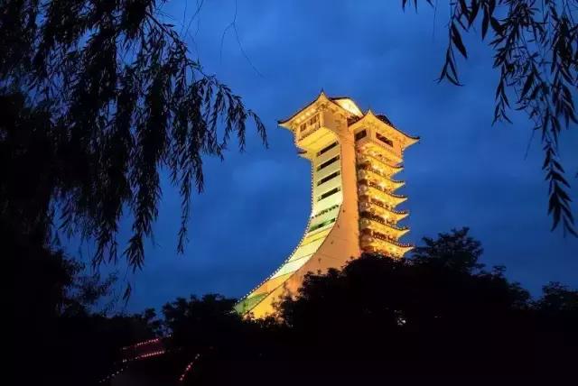 如果你来广元,我才不带你去剑门关嘞!