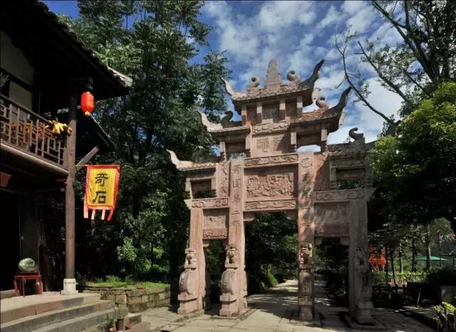 如果你来广元,我才不带你去剑门关嘞!