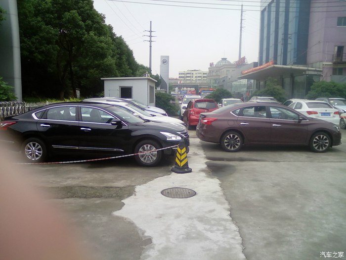 从蓝鸟到轩逸,轩逸经典和天籁一个模样