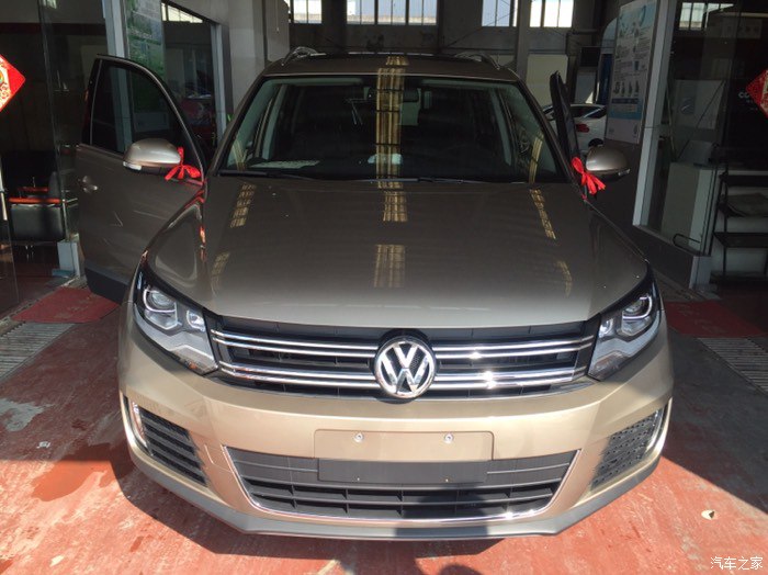 16年大众途观四驱1.8t豪华版指南,14年大众途观豪华版1.8t功能介绍