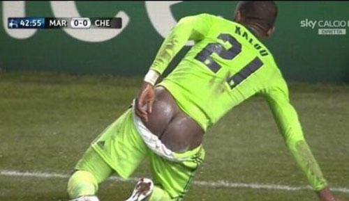 国足那么臭，还不如看看这些球场上的活宝呢！（爆笑）