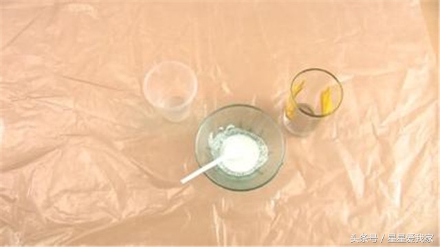 衣服腋窝黄渍怎么去除小妙招,衣服腋下黄点怎么去除