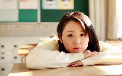 弟弟不学无术跟姐姐要钱,弟弟上学的生活费给老公要被拒绝