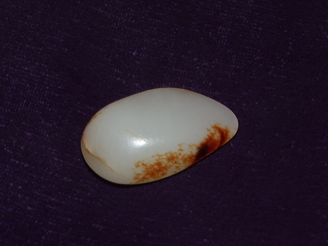 怎么识别和田玉原石真假,如何识别真的和田玉石