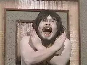 杨紫自爆过敏严重似毁容,难道她的护肤品是假货?