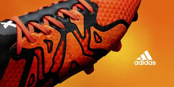 苏亚雷斯效力巴萨时球鞋,苏亚雷斯签约过的球鞋