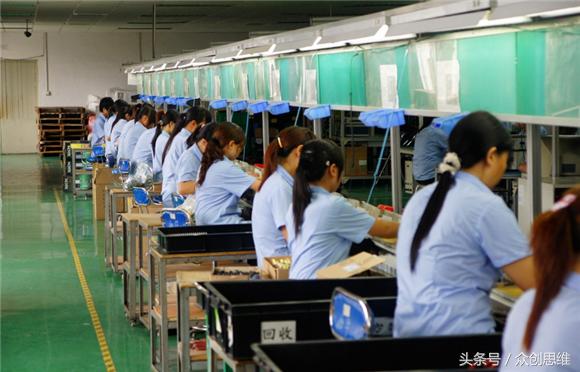 富士康打工妹怎么样了,机器人取代打工人