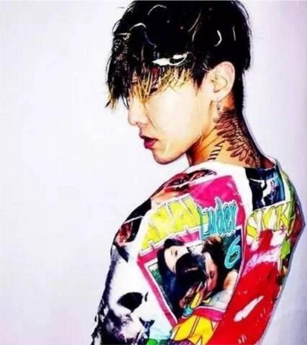 潮牌上的一句话引来轻视女性之说到底是谁在搞事情？