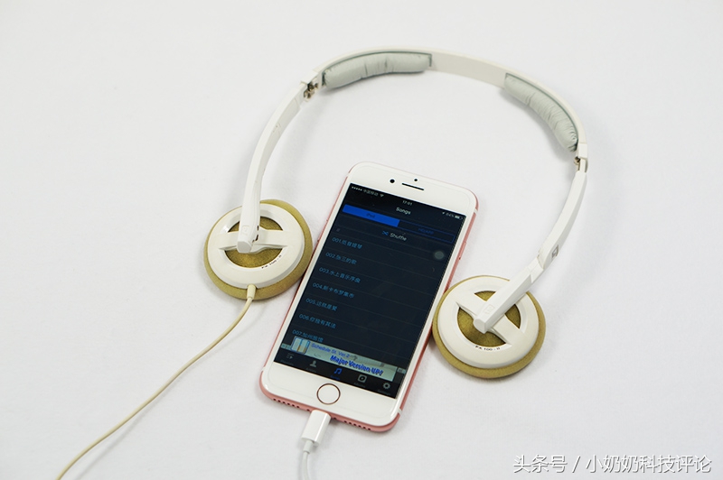 iphone7p杩沝fu缁翠慨,iphone7绉婚櫎鑰虫満瀛旂殑鍘熷洜