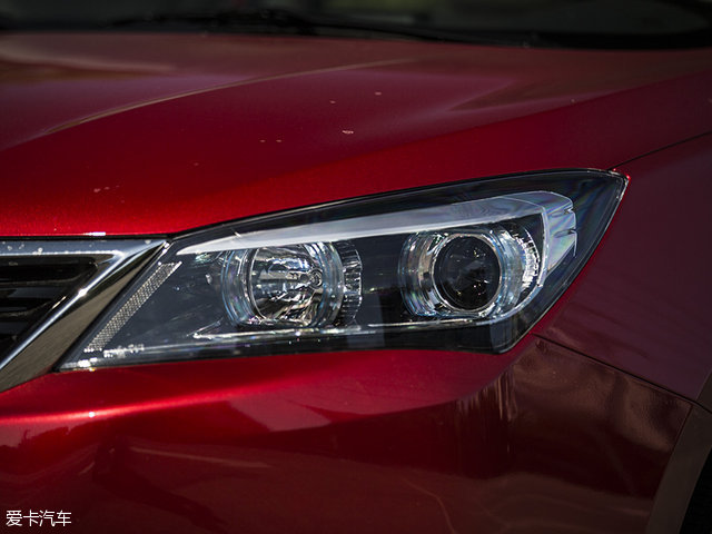 悦翔v71.0t和1.6l对比,悦翔v715款1.6l自动乐享怎么样