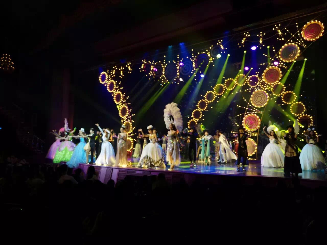 泰国黑暗之旅攻略,泰国历险记完整版