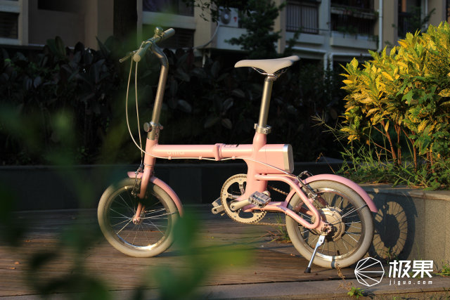 智能折叠电单车,云马mini智能折叠电单车