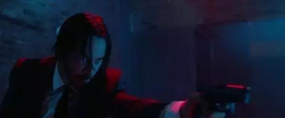 战术美学｜《疾速追杀》的“枪械世界”