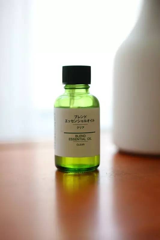 花很少的钱去挣很多钱,花很少钱就能买到的快乐